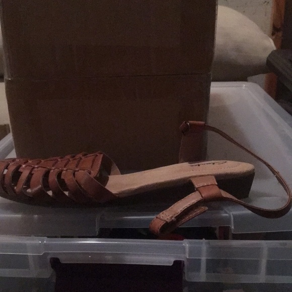 Clarks woven sandals - Picture 3 of 3